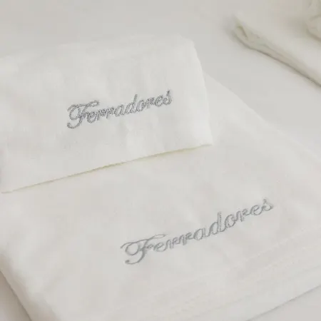 Clerigos - Ferradores 아파트 포르투